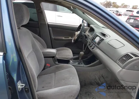 2004 Toyota Camry Le из США, поврежденный, VIN 4T1BE32K64U903161